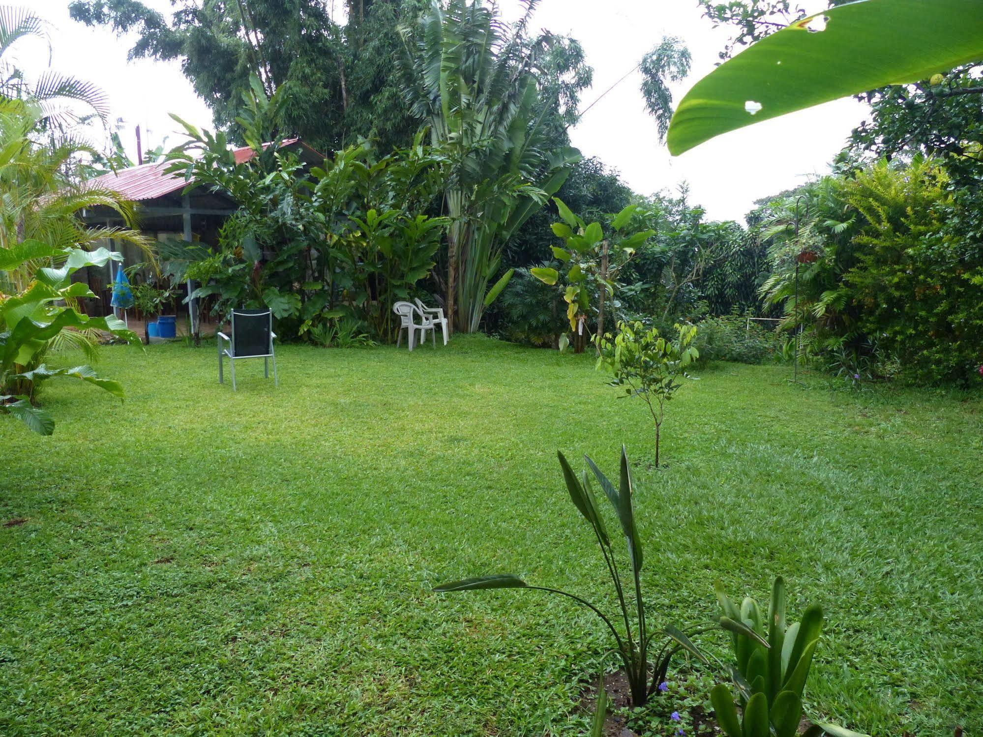 B&B Garden Grecia Exterior photo